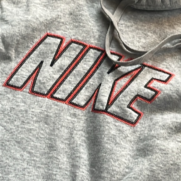 Nike women’s gray hoodie size small petite - Picture 3 of 7
